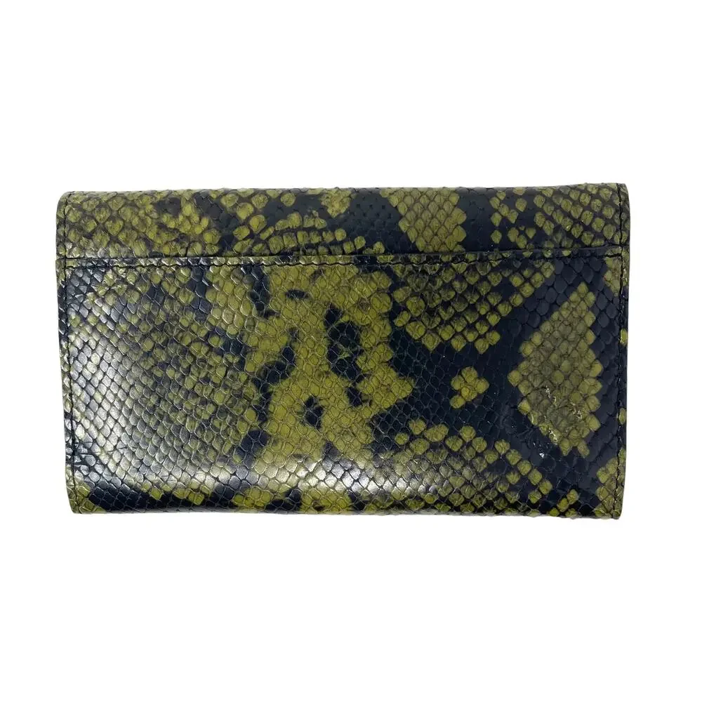 NWOT Patricia Nash Cori Leather Envelope Wallet - Olive Python